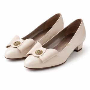 BALLY Vintage Bone Colored Leather Bow Flats